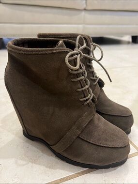 Aldo Brown Suede Lace-Up Wedge Ankle Boots